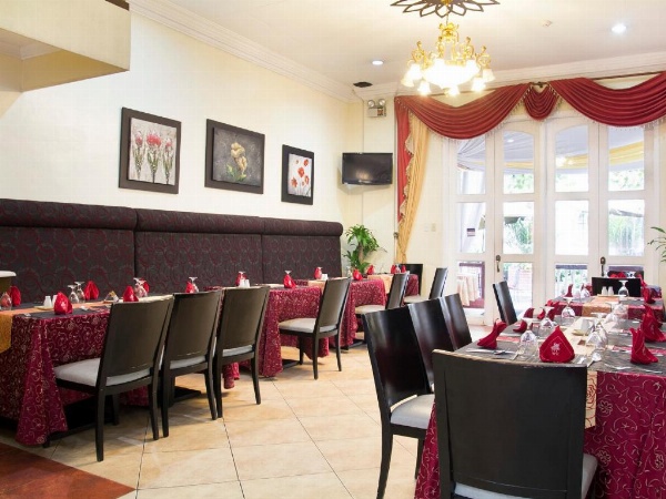 White Knight Hotel Intramuros image 20